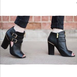 Jessica Simpson Black & Gold Buckle Heel Booties